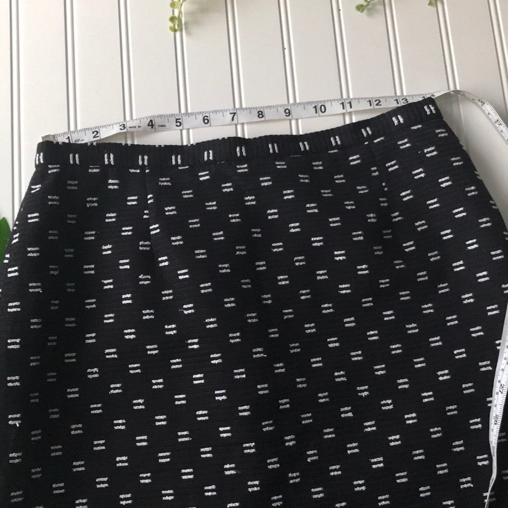 Nina McLemore Black white accent pencil skirt - Picture 6 of 8